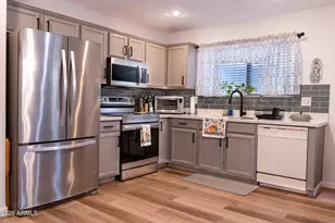 4015 S 59th Ln, Phoenix, AZ 85043 - Photo 4