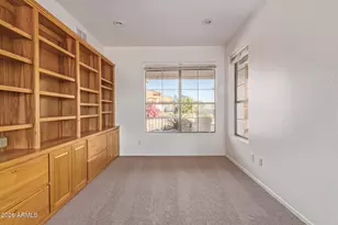 17859 W Club Vista Dr, Surprise, AZ 85374 - Photo 12