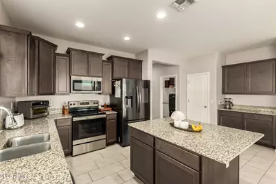 5762 S 250th Drive, Buckeye, AZ 85326 - Photo 6