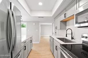 3101 W Loma Ln, Phoenix, AZ 85051 - Photo 2