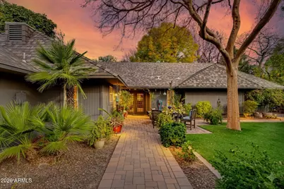 2038 E Pasadena Avenue, Phoenix, AZ 85016 - Photo 1