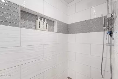 8721 E Via De Viva Street, Scottsdale, AZ 85258 - Photo 12