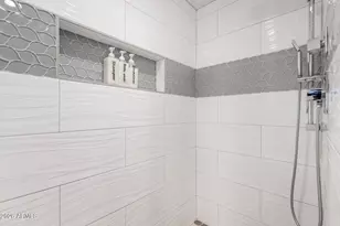 8721 E Via De Viva St, Scottsdale, AZ 85258 - Photo 12