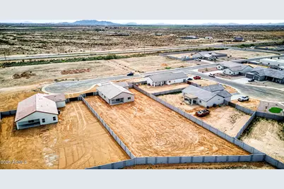 9806 W Appaloosa Trail, Casa Grande, AZ 85194 - Photo 38