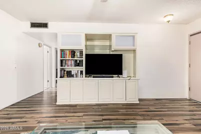 9416 N 110th Avenue, Sun City, AZ 85351 - Photo 8