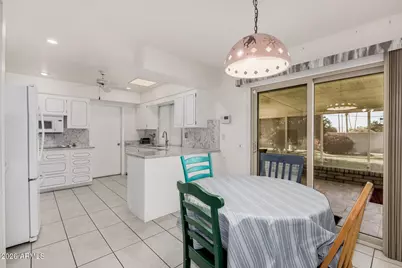 9416 N 110th Avenue, Sun City, AZ 85351 - Photo 10