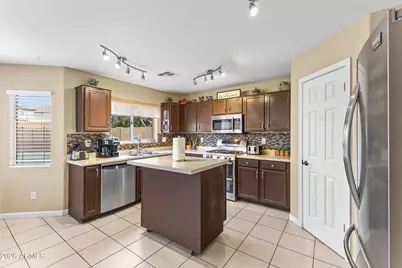 12714 W Scotts Drive, El Mirage, AZ 85335 - Photo 14