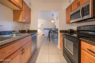 7625 E Camelback Rd, Scottsdale, AZ 85251 - Photo 8