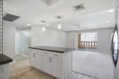 7910 E Camelback Road #402, Scottsdale, AZ 85251 - Photo 12