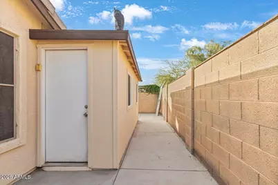 15506 W Mohave Circle, Goodyear, AZ 85338 - Photo 20