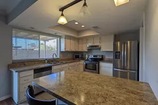 10044 N 39th Ln, Phoenix, AZ 85051 - Photo 22