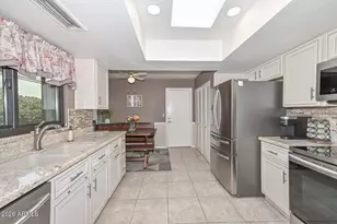 9705 W Kerry Ln, Peoria, AZ 85382 - Photo 8