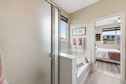 2303 W Desert Lane, Phoenix, AZ 85041 - Photo 32