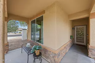 2303 W Desert Ln, Phoenix, AZ 85041 - Photo 4