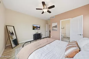 2303 W Desert Ln, Phoenix, AZ 85041 - Photo 28