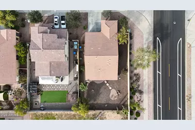 2303 W Desert Lane, Phoenix, AZ 85041 - Photo 48