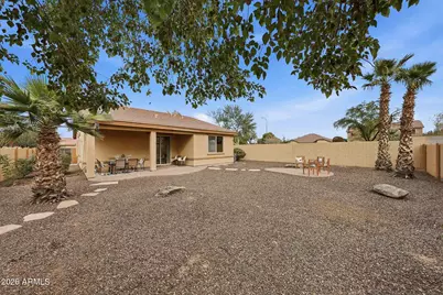 2303 W Desert Lane, Phoenix, AZ 85041 - Photo 38