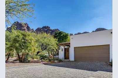 5800 N Echo Canyon Lane, Phoenix, AZ 85018 - Photo 1