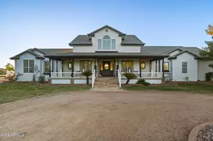 23416 S 182nd St, Gilbert, AZ 85298 - Photo 2