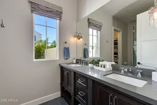 4408 N 37th Wy, Phoenix, AZ 85018 - Photo 14