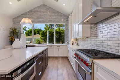 4408 N 37th Way, Phoenix, AZ 85018 - Photo 8