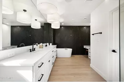 4545 N Royal View Drive E, Phoenix, AZ 85018 - Photo 26