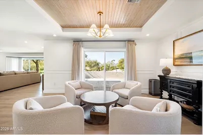 4545 N Royal View Drive E, Phoenix, AZ 85018 - Photo 14