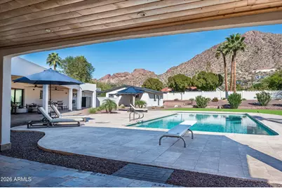 4545 N Royal View Drive E, Phoenix, AZ 85018 - Photo 40