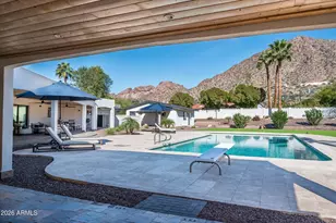 4545 N Royal View Dr E, Phoenix, AZ 85018 - Photo 40