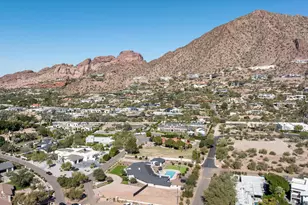 4545 N Royal View Dr E, Phoenix, AZ 85018 - Photo 46