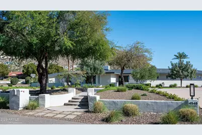 4545 N Royal View Drive E, Phoenix, AZ 85018 - Photo 2