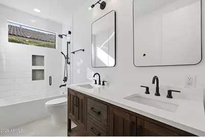 22806 N 55th Street, Phoenix, AZ 85054 - Photo 38