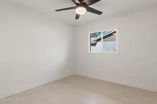 8719 E Columbus Ave, Scottsdale, AZ 85251 - Photo 18