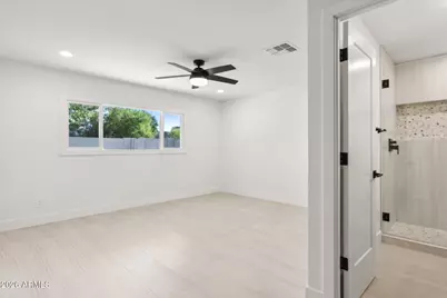 8719 E Columbus Avenue, Scottsdale, AZ 85251 - Photo 14