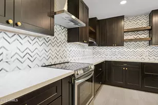 8719 E Columbus Ave, Scottsdale, AZ 85251 - Photo 12