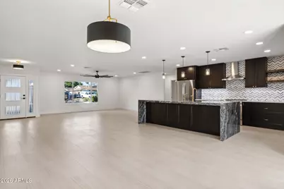 8719 E Columbus Avenue, Scottsdale, AZ 85251 - Photo 4