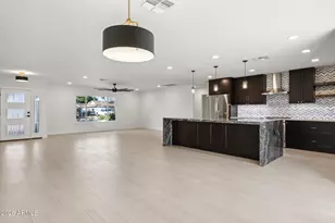 8719 E Columbus Ave, Scottsdale, AZ 85251 - Photo 4