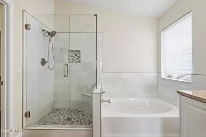 8730 W Betty Elyse Lane, Peoria, AZ 85382 - Photo 24