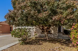 1136 E San Tan Dr, Gilbert, AZ 85296 - Photo 2