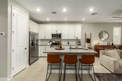 43401 N Wollemi Street, San Tan Valley, AZ 85140 - Photo 12