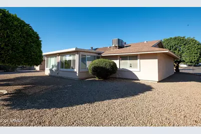 9631 W Spanish Moss Lane W, Sun City, AZ 85373 - Photo 6