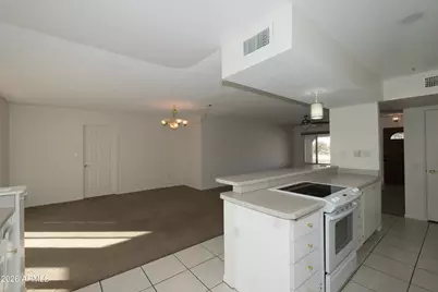 9631 W Spanish Moss Lane W, Sun City, AZ 85373 - Photo 14