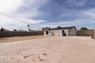 1301 W Sunland Ave, Phoenix, AZ 85041 - Photo 44