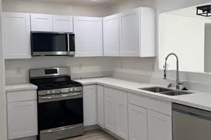 1301 W Sunland Ave, Phoenix, AZ 85041 - Photo 12