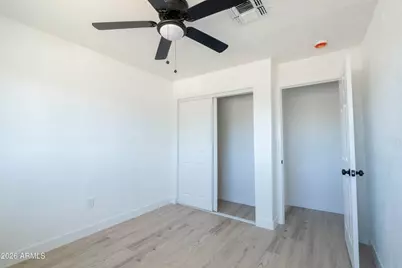 1301 W Sunland Avenue, Phoenix, AZ 85041 - Photo 30