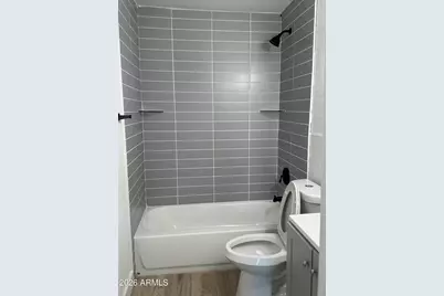 1301 W Sunland Avenue, Phoenix, AZ 85041 - Photo 16