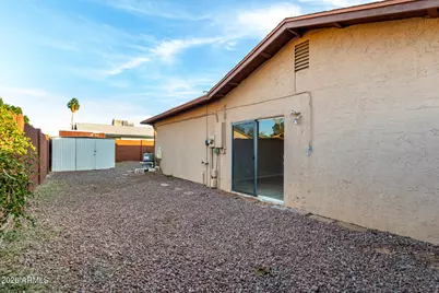 8905 N 55th Drive, Glendale, AZ 85302 - Photo 28