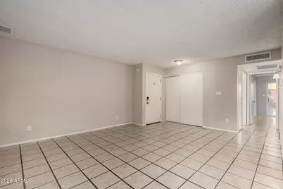8905 N 55th Drive, Glendale, AZ 85302 - Photo 8