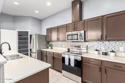 1225 N 36th Street #2081, Phoenix, AZ 85008 - Photo 18