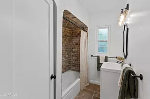 1346 E Palm Ln, Phoenix, AZ 85006 - Photo 28